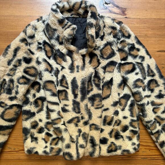 Vero Moda cheetah print faux fur snap winter coat SIZE L - Picture 2 of 6